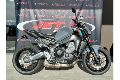 YAMAHA MT-09