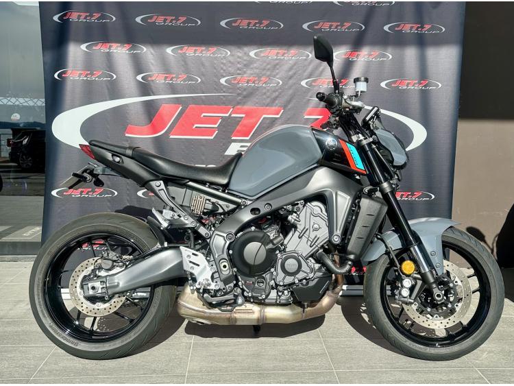YAMAHA MT-09 FULL GARANTIE 2026 / MOTO DE DIRECTION 