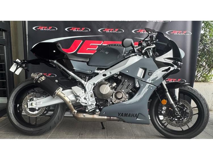 YAMAHA XSR 900 ABS