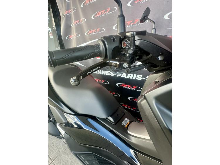 YAMAHA NMAX 125