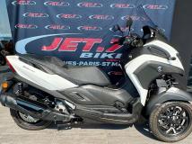 YAMAHA TRICITY 300